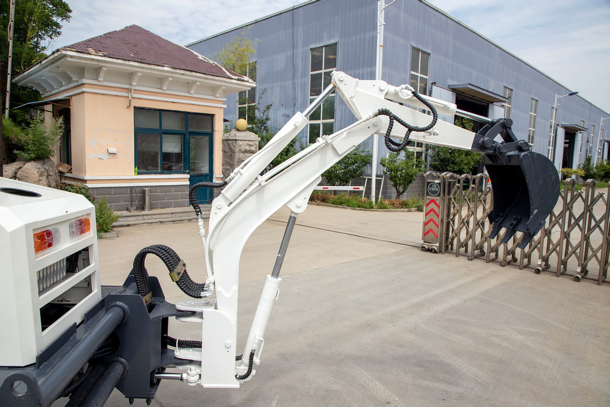 HW08-12挖掘裝載機(jī)