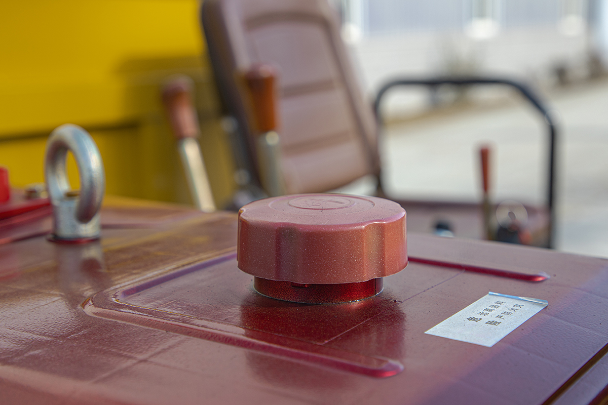 HW3000L履帶運輸車