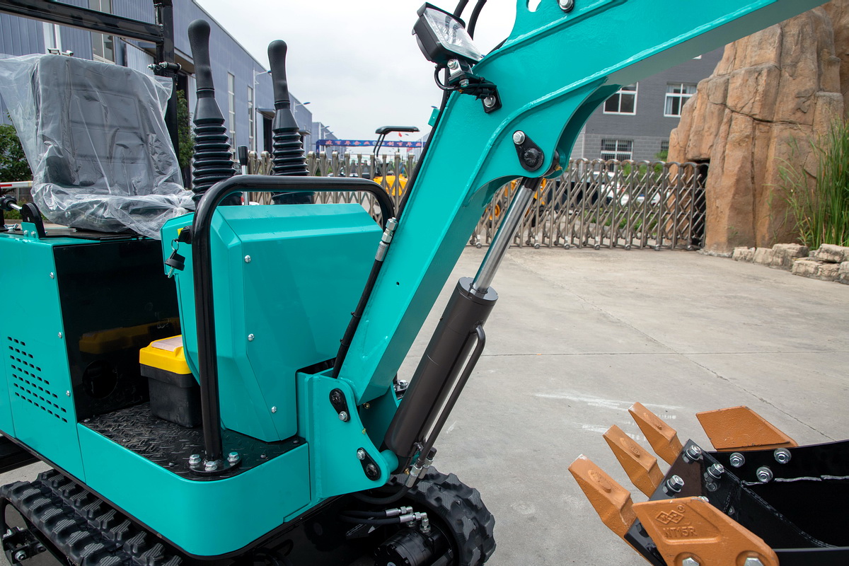 HW-10QQ小型挖掘機