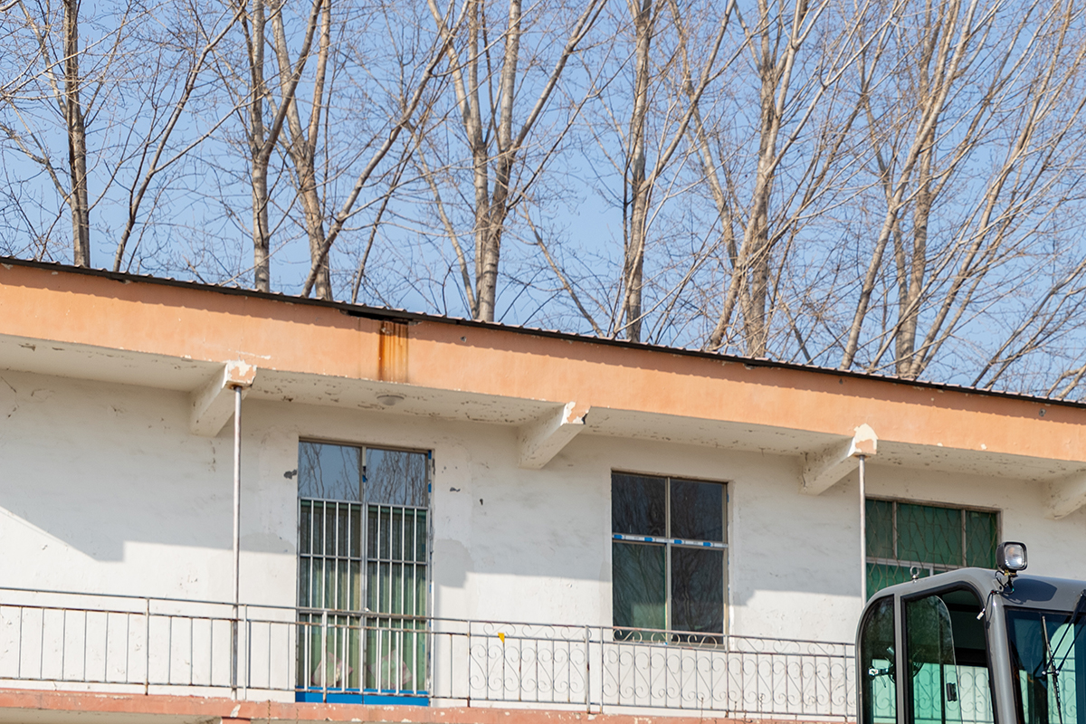 HW-25小型挖掘機