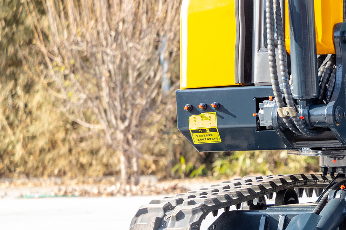 HW-25小型挖掘機