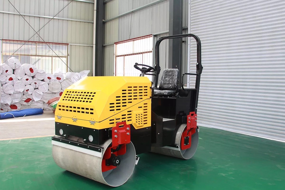 HW-2T座駕式壓路機