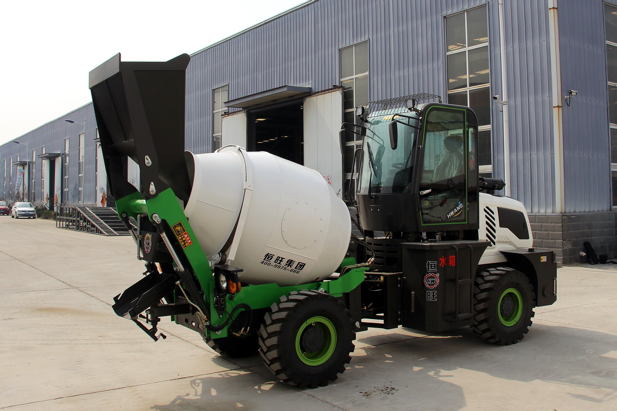 HWJB120自上料攪拌車