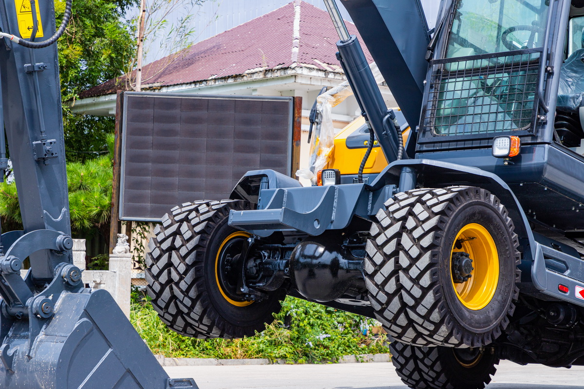 HWL-80輪式挖掘機